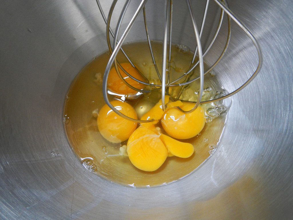 Traditional Sponge Cake 06