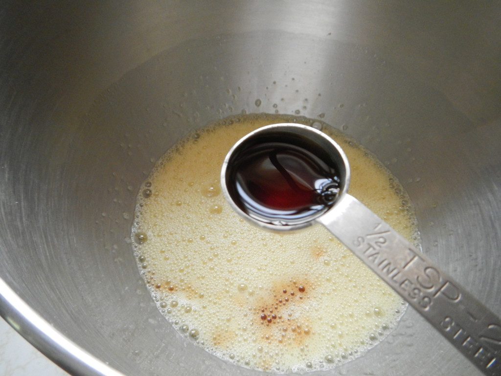 Traditional Sponge Cake 11