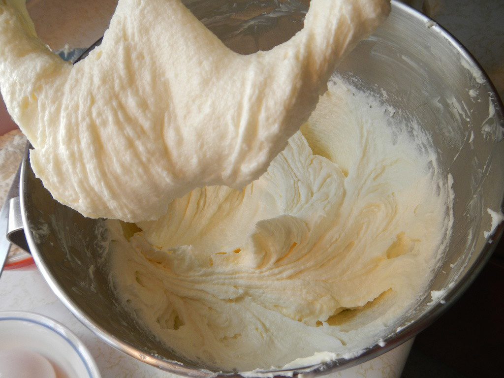 Cream Cheese Pound Cake_15