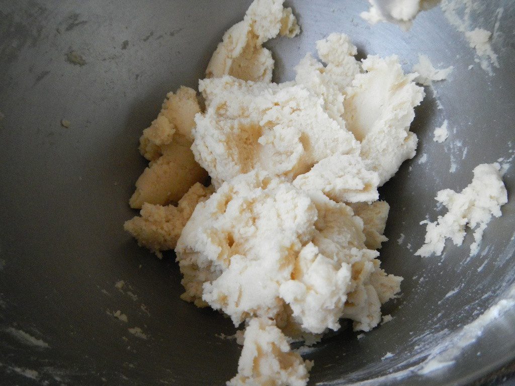 Pecan Crescent Cookie 12