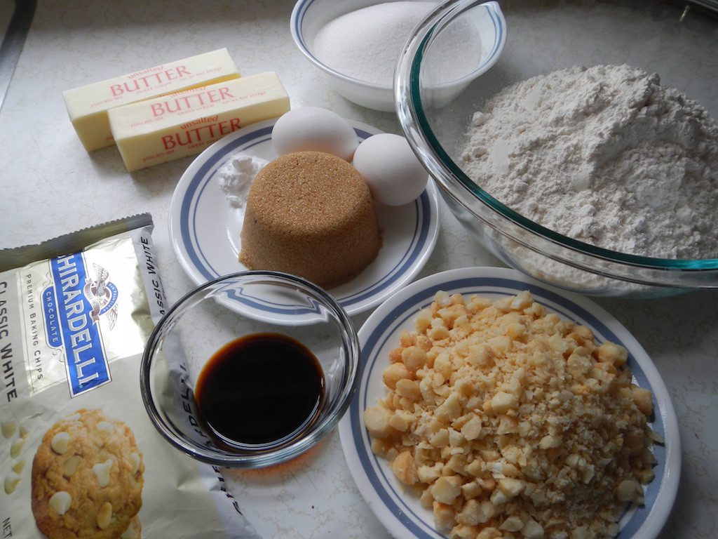 White chocolate macadamia nut cookie