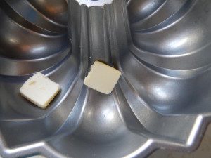 Raspberry Yogurt Cake