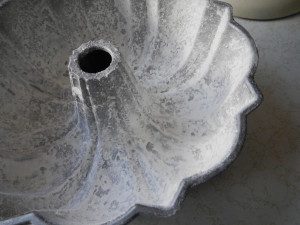 Raspberry Yogurt Cake