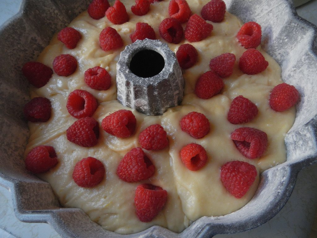 Raspberry Yogurt Cake
